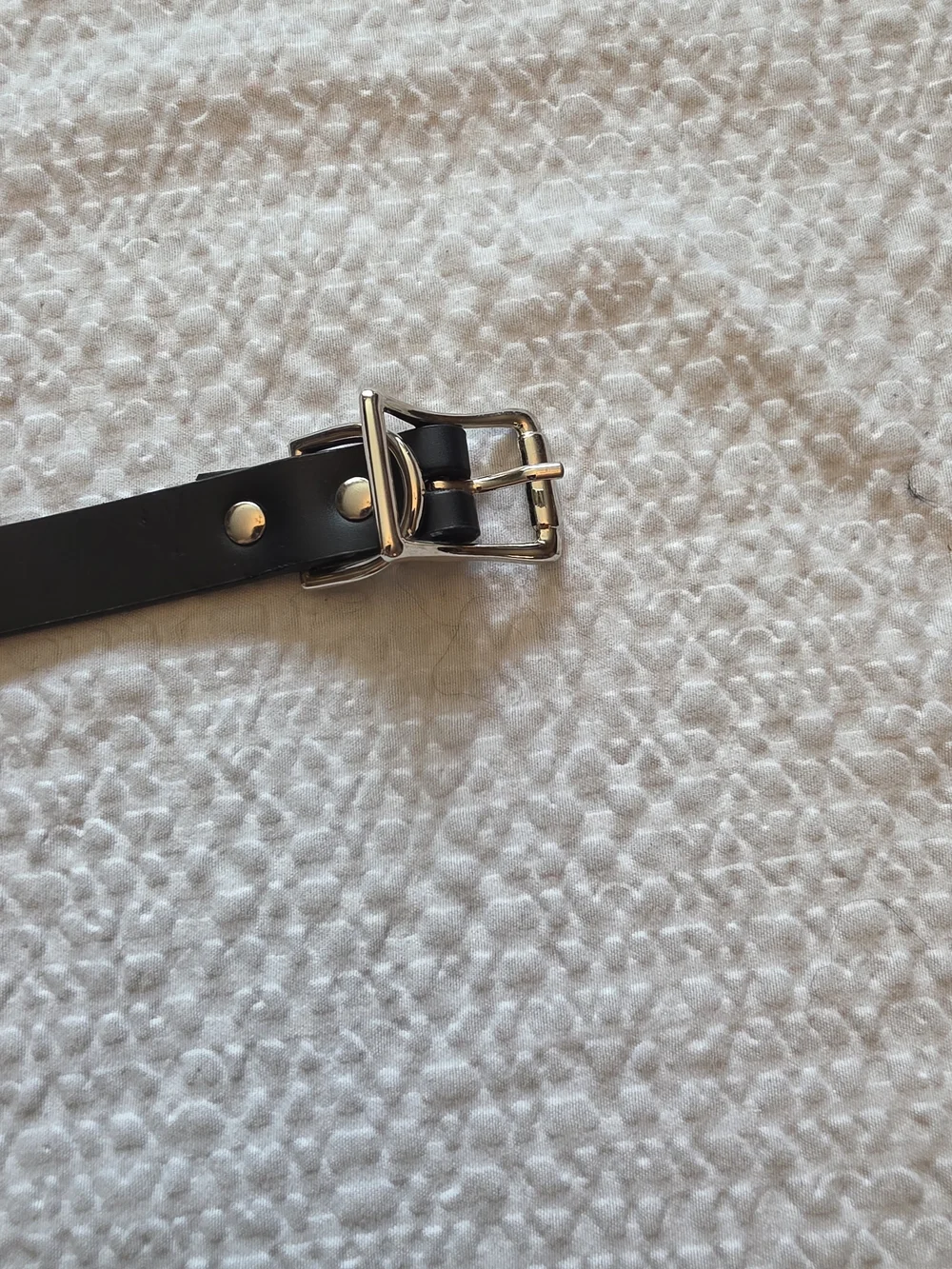Hot Topic Black Leather Choker with Silver Rings Vtg